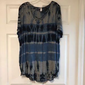 Cross Cross Neck Top